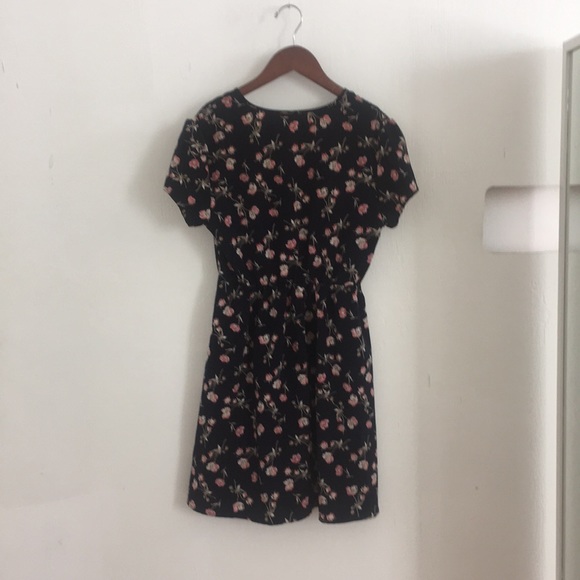 Navy floral dress - Picture 2 of 3